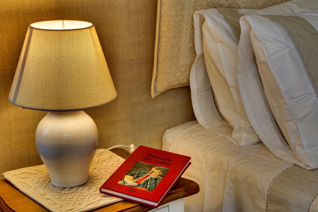 Casa Sotgiu Guest House Roma Ngoại thất bức ảnh