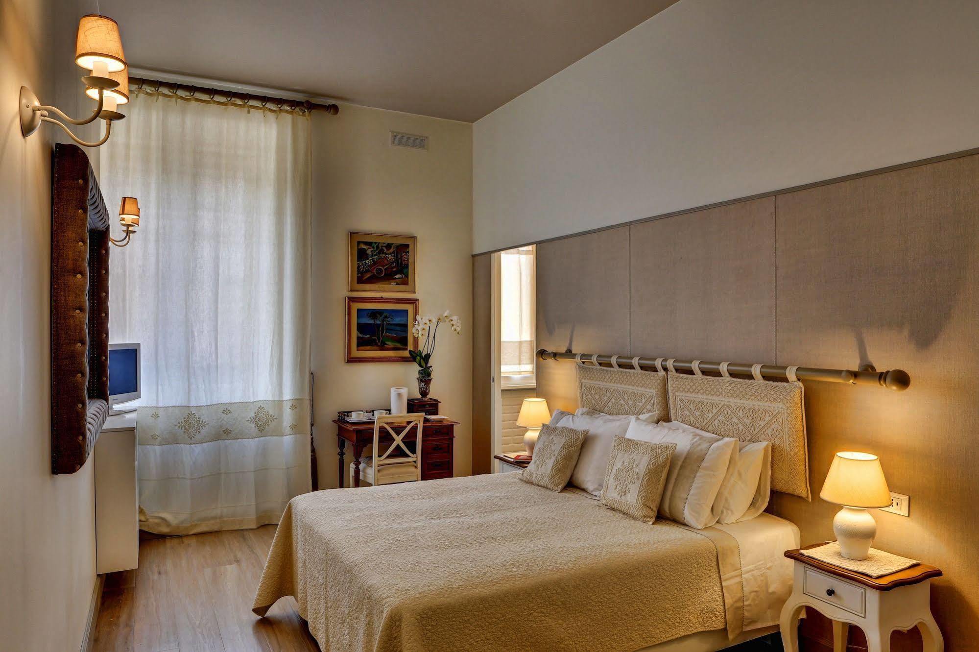 Casa Sotgiu Guest House Roma Ngoại thất bức ảnh