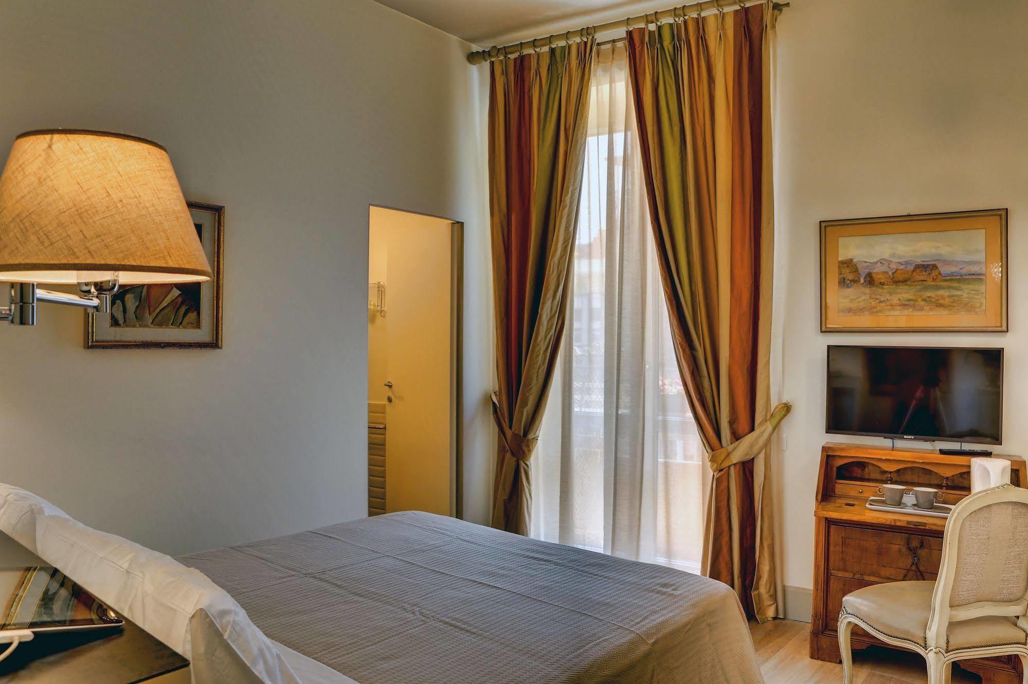 Casa Sotgiu Guest House Roma Ngoại thất bức ảnh